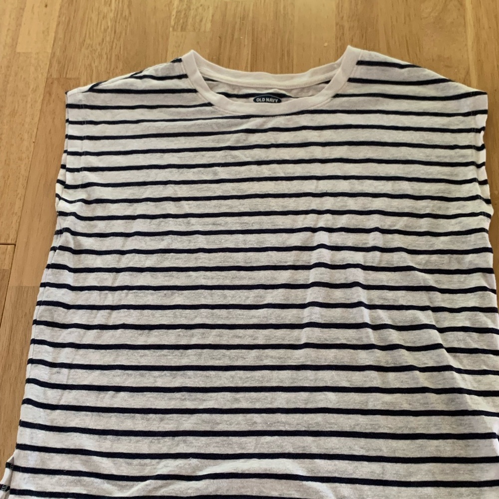 Old Navy short sleeve shirt - size small - white with blue stripes